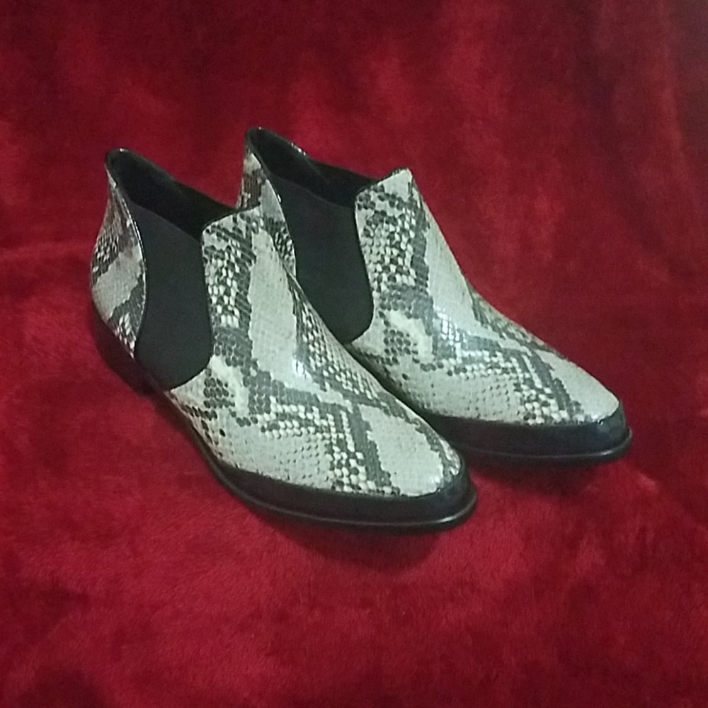 Python Booties - Picture 3 of 6